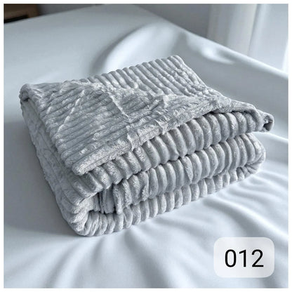 PAGA 1 LLEVA 2 | Cobija Térmica Extra Suave 220 cm x 200 cm