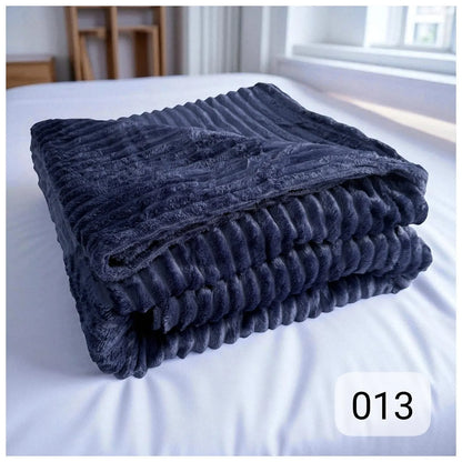PAGA 1 LLEVA 2 | Cobija Térmica Extra Suave 220 cm x 200 cm