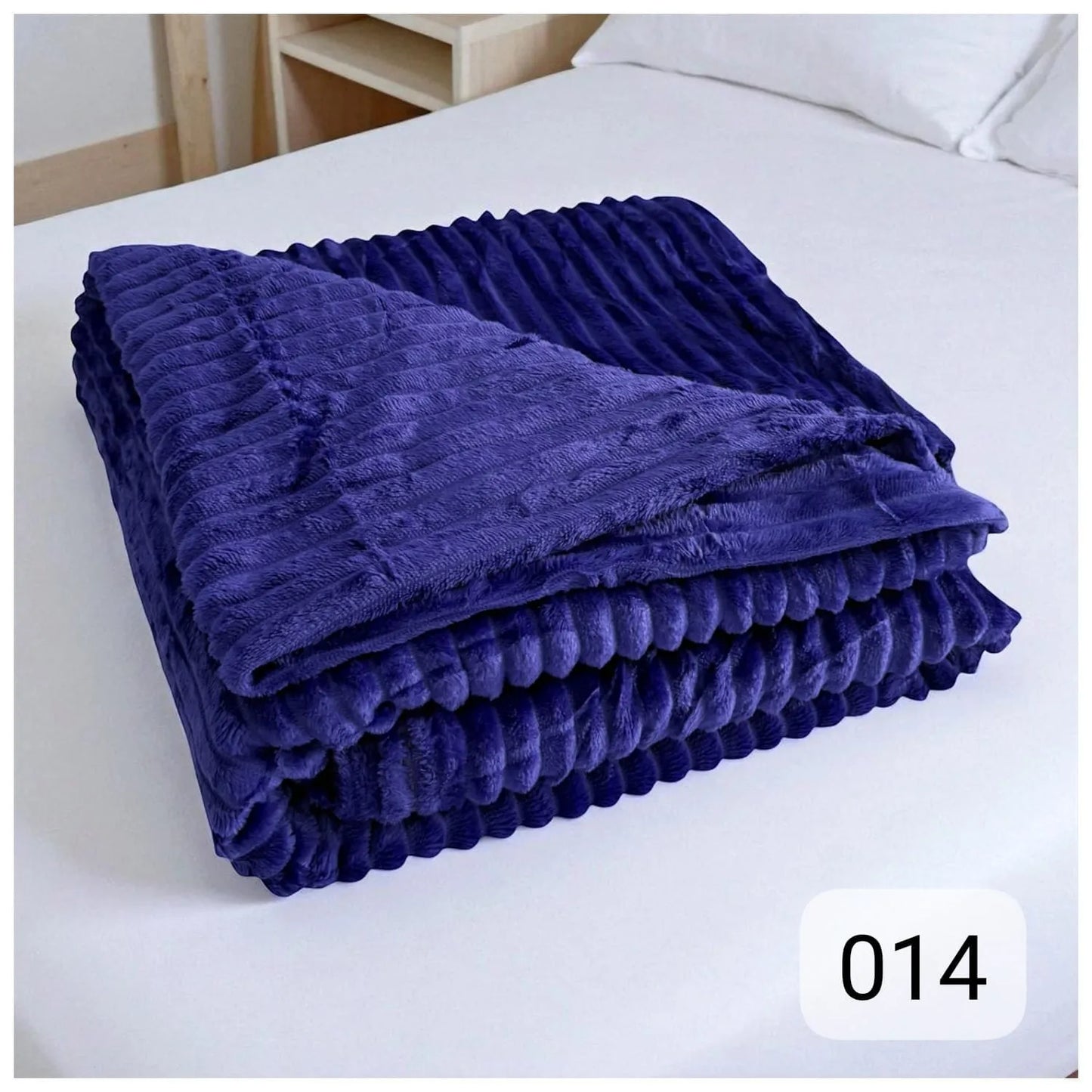 PAGA 1 LLEVA 2 | Cobija Térmica Extra Suave 220 cm x 200 cm