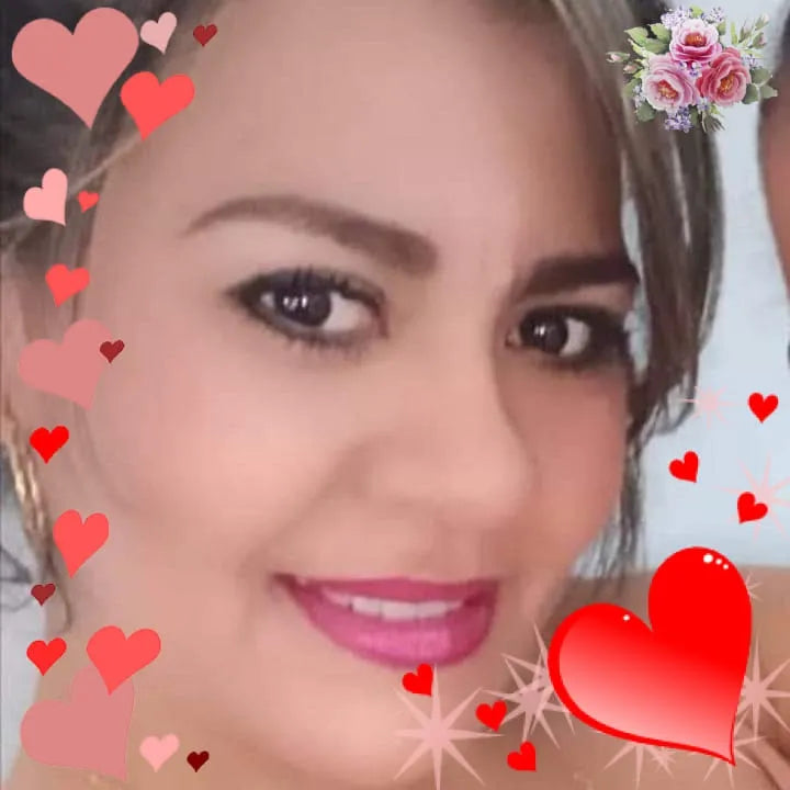 <em><strong>Maria García</strong></em>