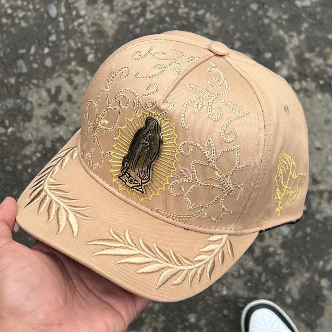 Gorra Virgen de Guadalupe - Estilo, Fe y Distinción en Cada Detalle