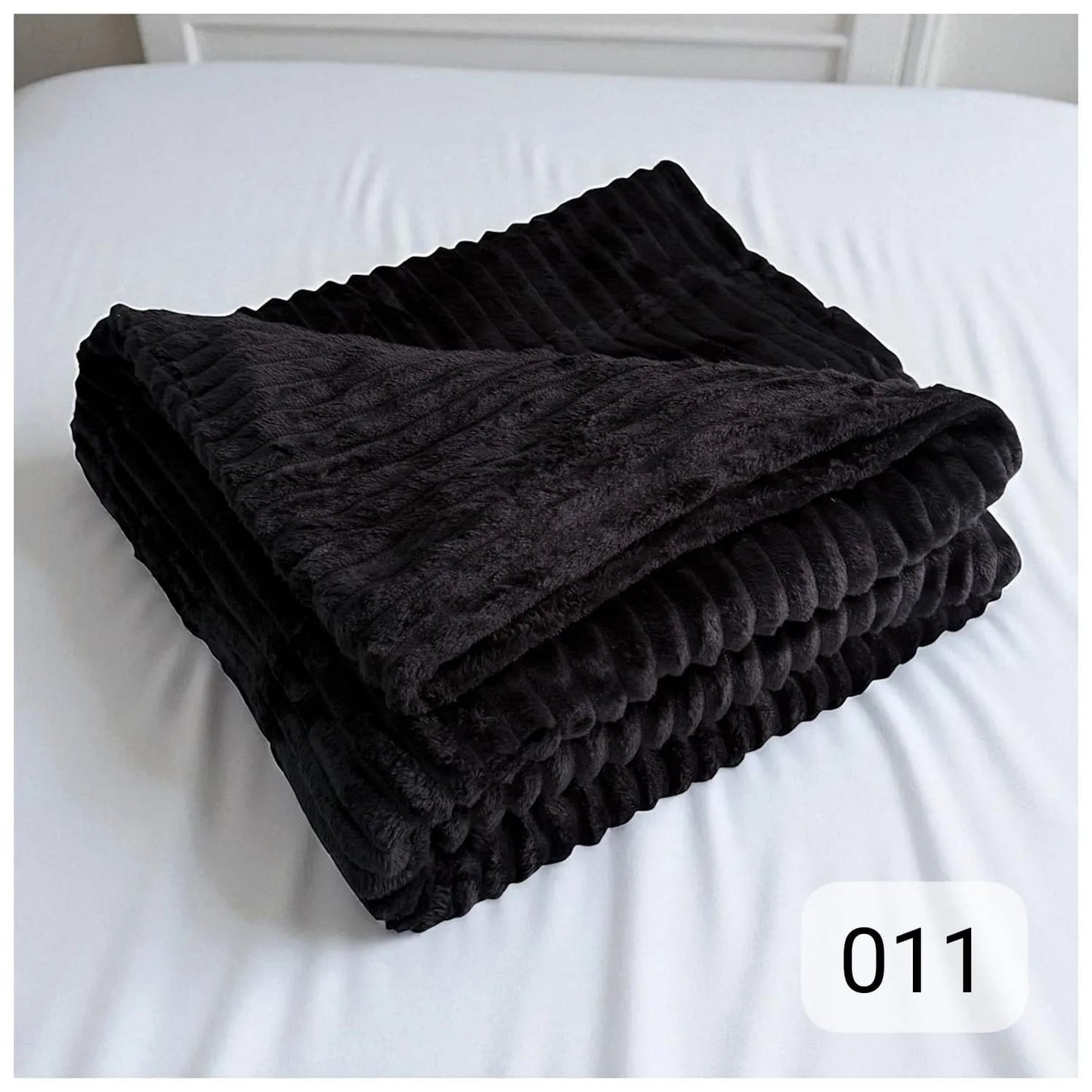 PAGA 1 LLEVA 2 | Cobija Térmica Extra Suave 220 cm x 200 cm